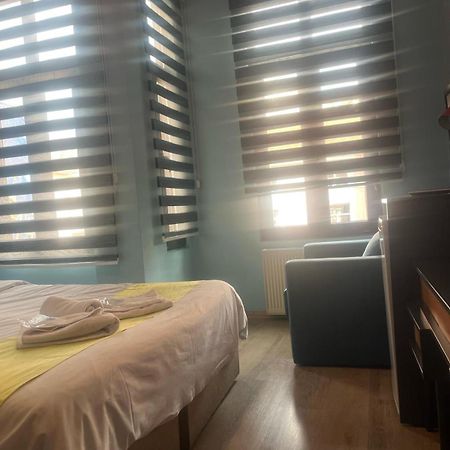 Cihangir Arya Boutique Istanboel Buitenkant foto