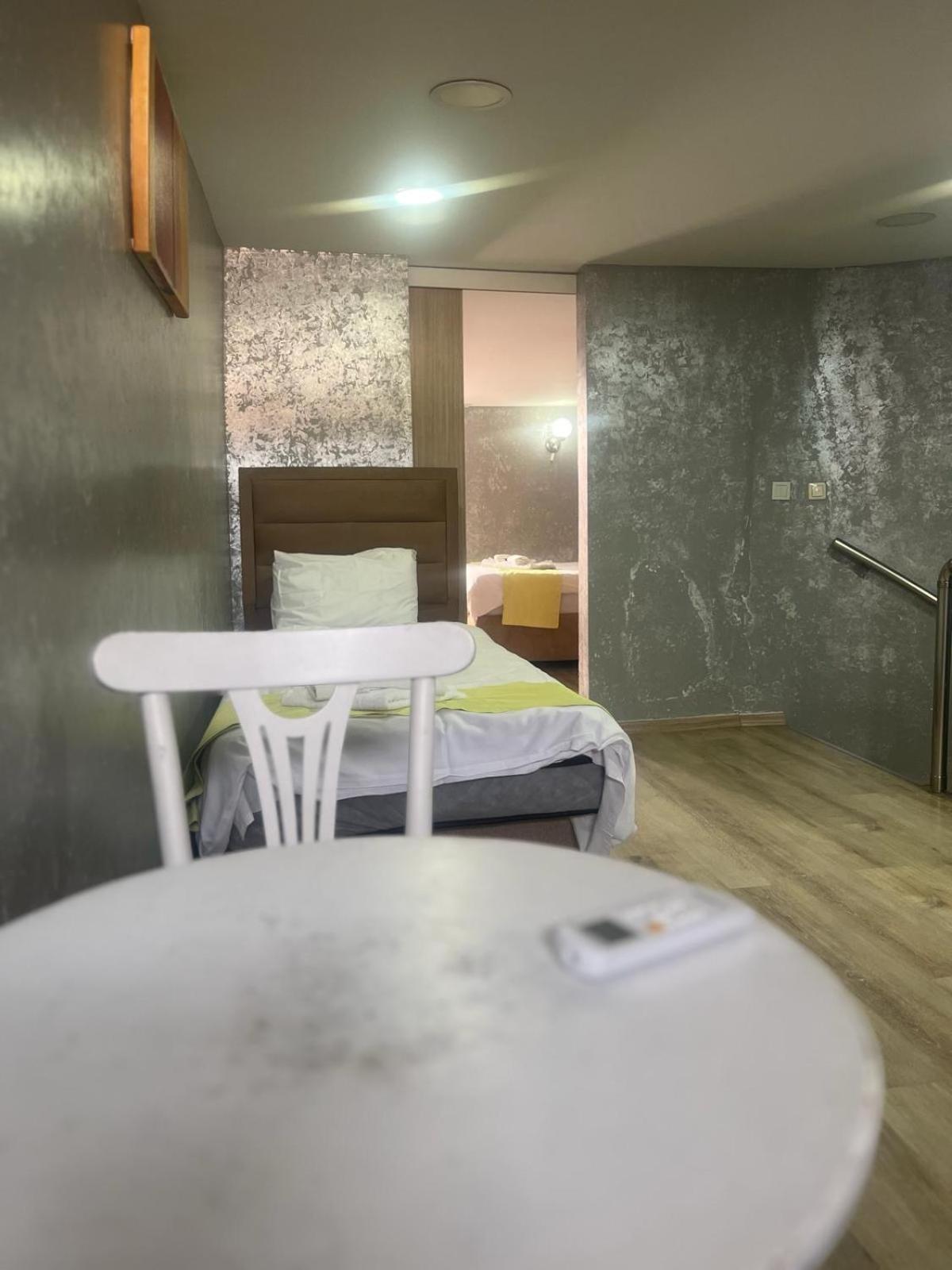 Cihangir Arya Boutique Istanboel Buitenkant foto