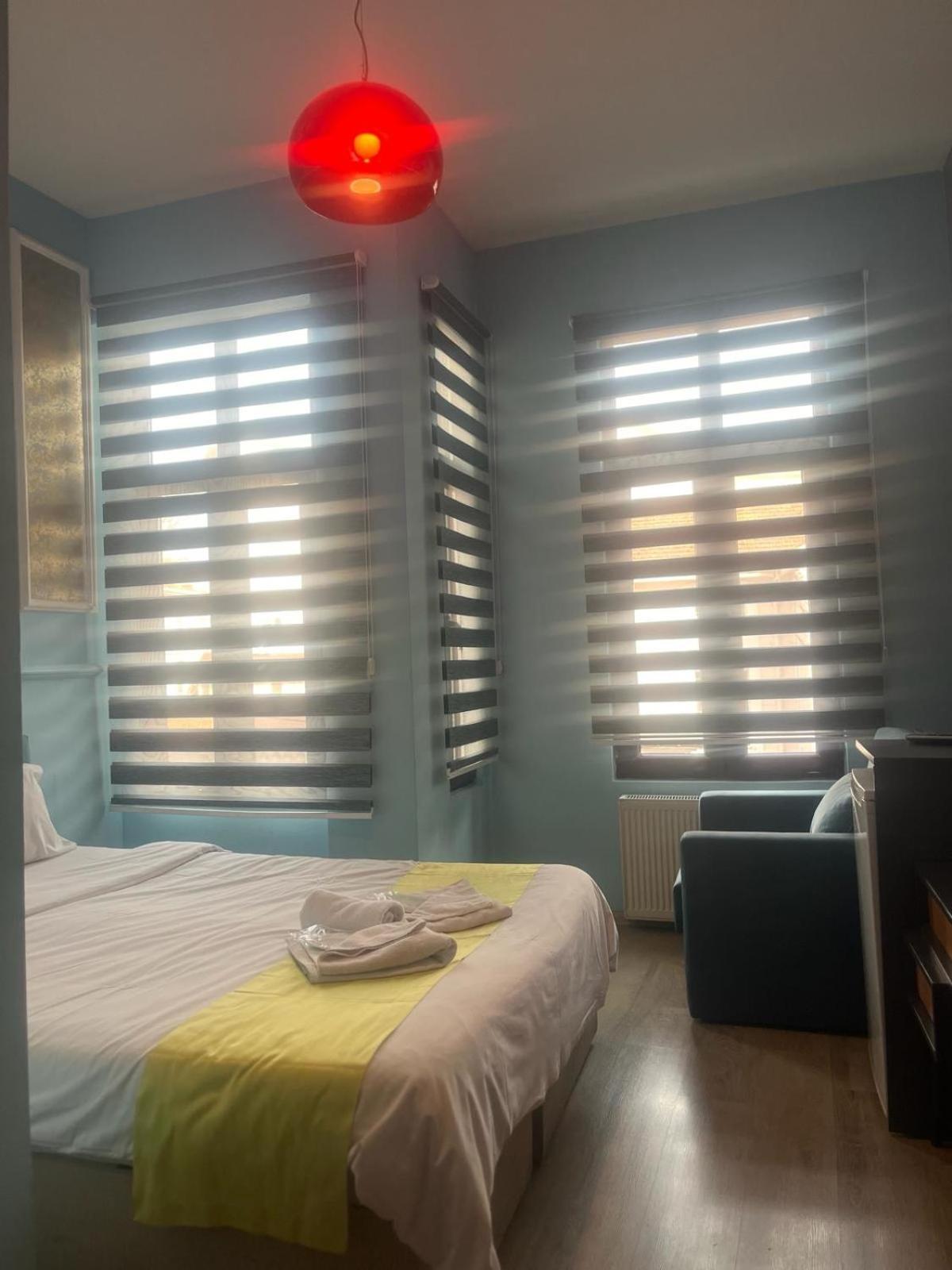 Cihangir Arya Boutique Istanboel Buitenkant foto