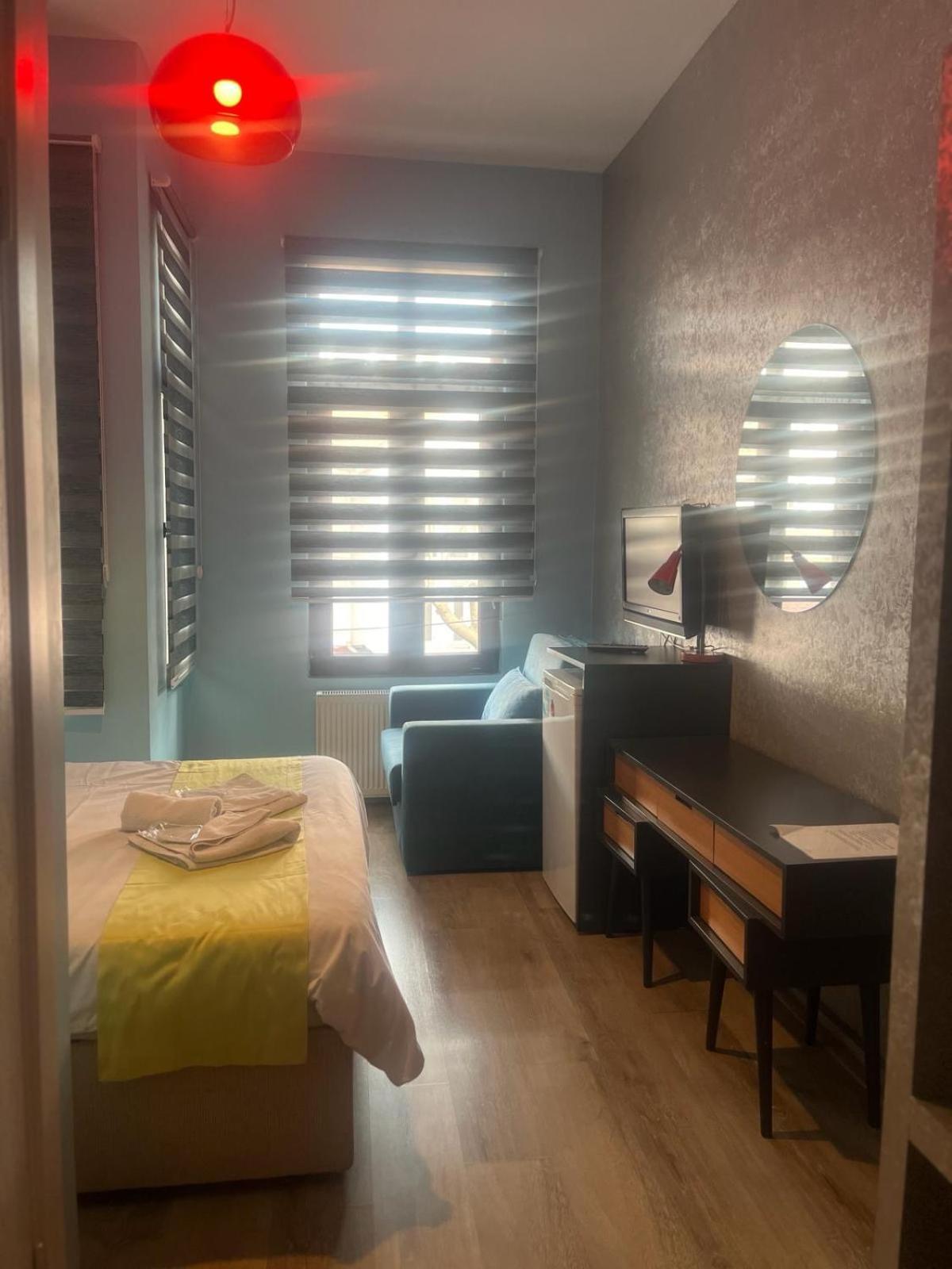 Cihangir Arya Boutique Istanboel Buitenkant foto